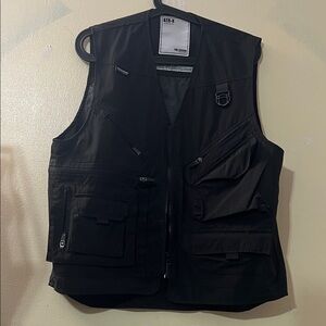Men's Black Tactical Vest